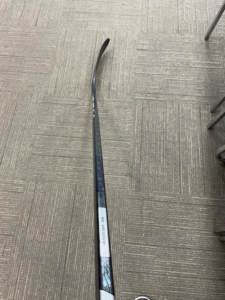 Intermediate CCM Ribcor Team Left Hand Hockey Stick P28 65 Flex (New)
