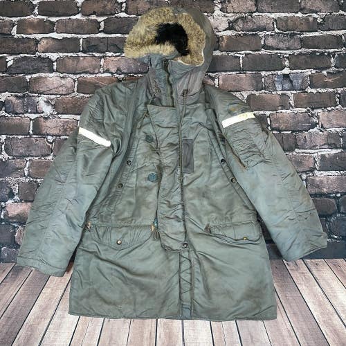 Vintage Military Jacket Men Small Green Flying Man Type N3B Parka Fur Hood 1970s