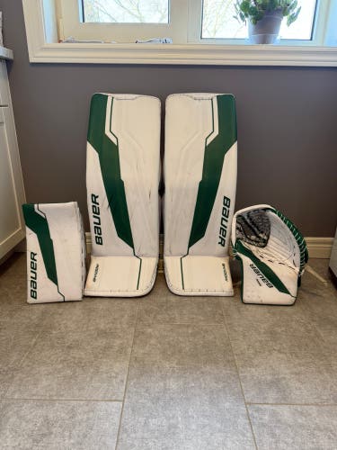 35" 2024 Bauer Hyperlite 2 Regular Goalie Full Set Pro Stock (Used)
