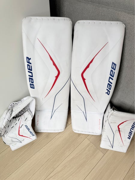 Large 2025 Bauer Vapor Flylite Goalie Pads NHL Pro Stock (Used)