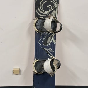 Women's Salomon U.T. Maiden Snowboard 155cm (Used)