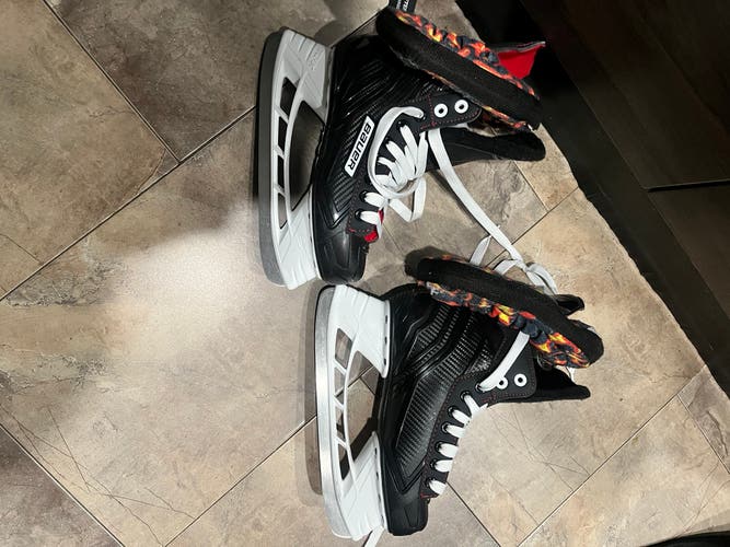 2018 Bauer NS Hockey Skates Regular Width Size 4 (New)