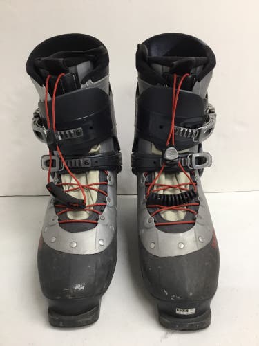 32.5 Salomon Verse550 Ski Boots