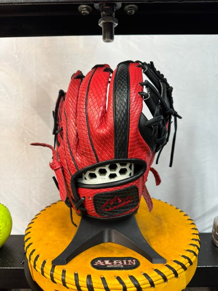 Red Rock custom Japanese Kip RH Infield Baseball Glove 11.5" (New)