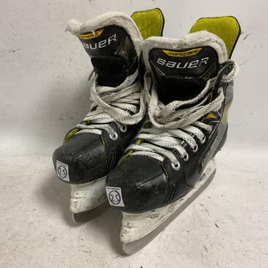 Used Bauer SUPREME 3S Junior Hockey Skate White/Black/Yellow Junior 02.5 11855-S000195037