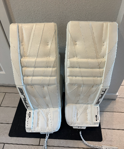 True Catalyst 9X3 33+2 White Goalie Leg Pads (New)