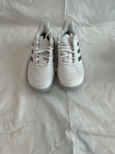 White Unisex Size M 7.0 (W 8.0) Adult Adidas Court flight Shoes (New)