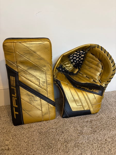 Pro stock True Hzrdus PX4 Regular glove and blocker Samsonov (Used)