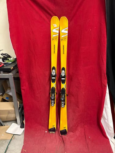 Skis: Salomon 165 cm All Mountain Skis (Used)