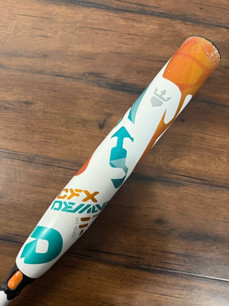 DeMarini CFX 29/18 (-11) Fastpitch Softball Bat