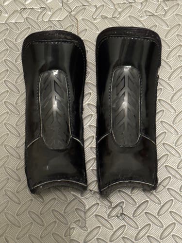 Bauer Vapor black thin molded felt Hockey Skates replacement tongues (New)