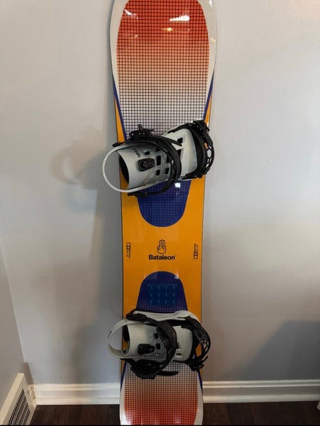 Men's Evil Twin 2024 Snowboard All Mountain With Bindings Soft Flex True Twin (Used)
