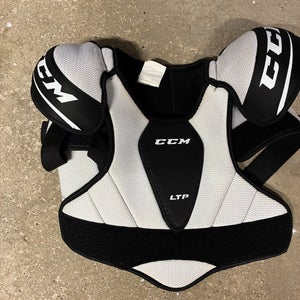 Medium Junior CCM LTP Shoulder Pads (Used)