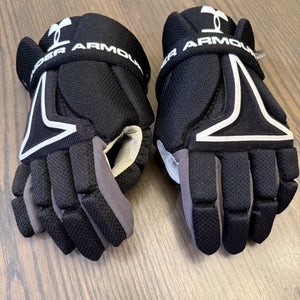 Under Armour Lacrosse Gloves Medium (Used)