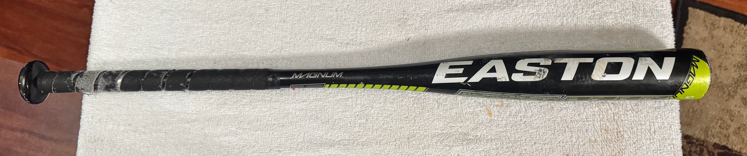 Easton Magnum USSSA Certified Bat (-10) 29" (Used)