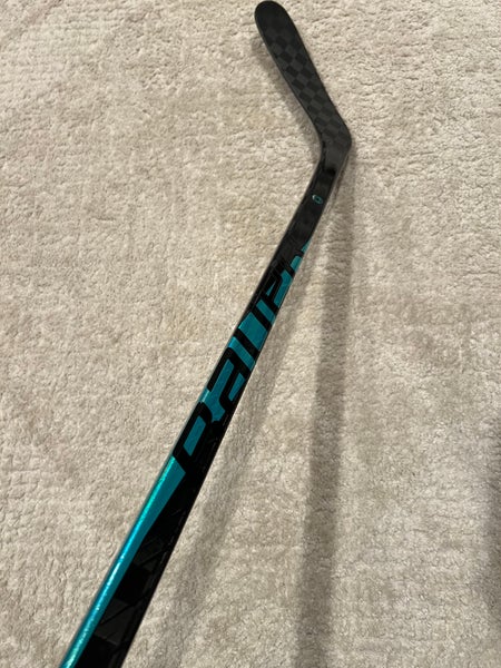 Intermediate Bauer Pulse Left Hand Hockey Stick P90TM 65 Flex (New)