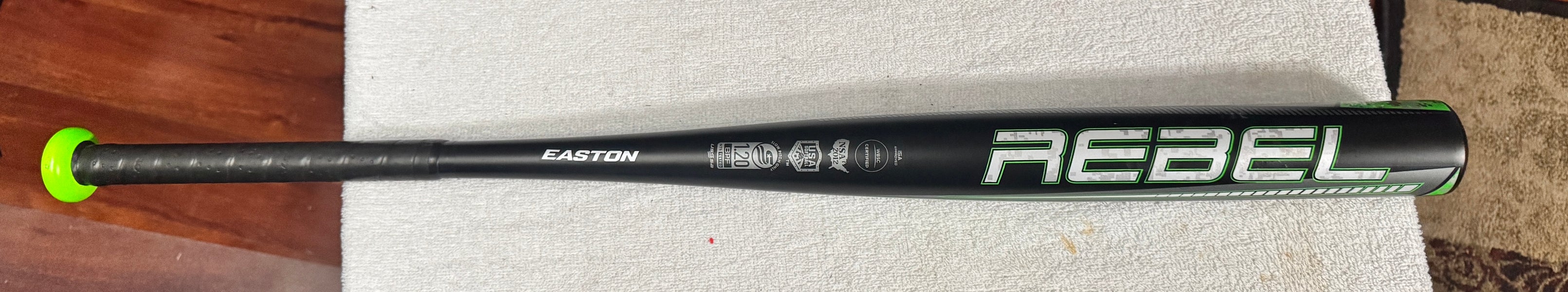 Easton Rebel Alloy Bat (-6) 28 oz 34" (Used)