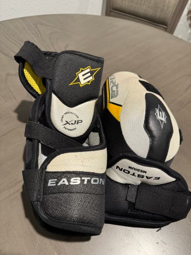 Senior Medium Easton EQ20 Elbow Pads (Used)