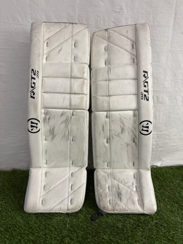 White 28+1" Junior Warrior Ritual GT2 Goalie Leg Pads (Used)