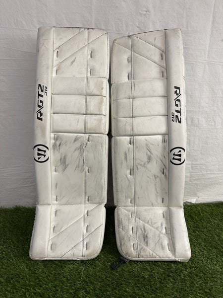 White 28+1" Junior Warrior Ritual GT2 Goalie Leg Pads (Used)