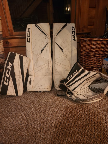 30" CCM Regular Goalie Full Set (Used)