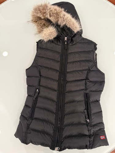 NAPAPIJRI Down Vest w/ Real Fur Hood (Used)