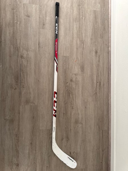 Senior CCM RBZ 40 Left Hand Hockey Stick Landeskog P46 Mid Pattern 85 Flex (Used)