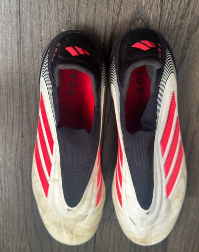 Adidas Copa Molded Cleats Laceless. Size M 11.0 (W 12.0)