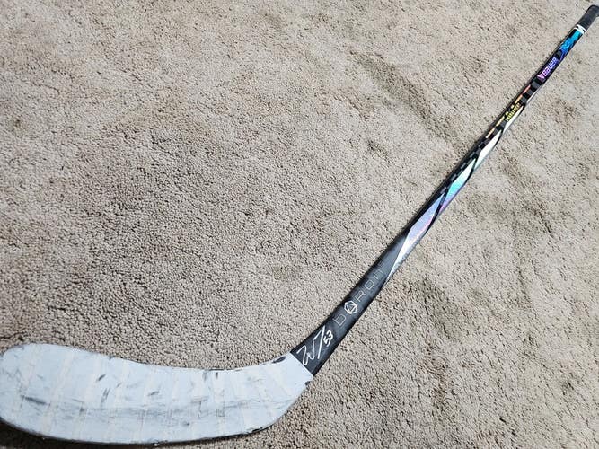 WYATT JOHNSTON 24'25 Signed Dallas Stars Game Used Hockey Stick NHL COA