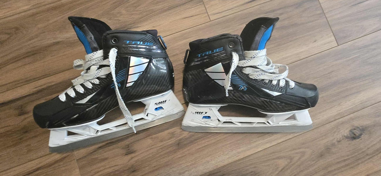 True TF9 Hockey Goalie Skates Regular Width 9.5 (Used)