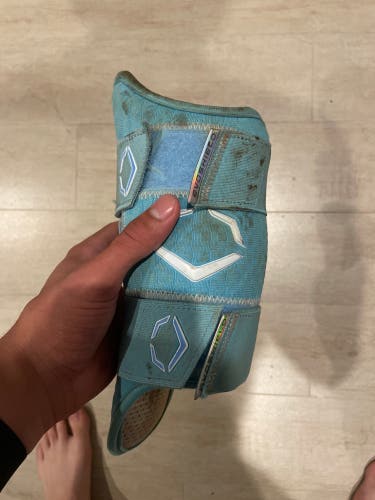 EvoShield Leg guard Shin Guards (Used)