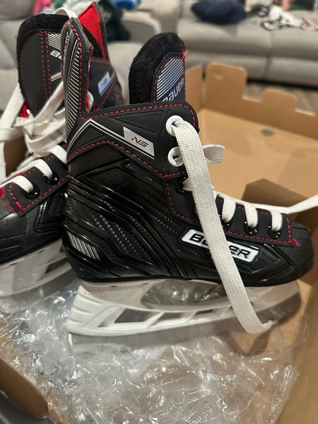 2018 Bauer NS Hockey Skates Regular Width 10 (Used)