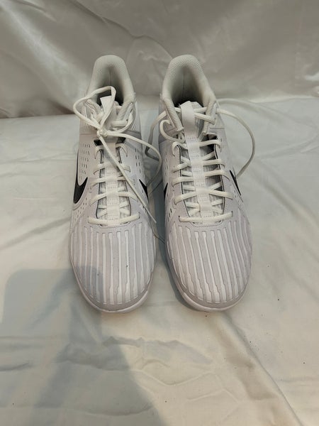 Men's Size 13.0 (W 14.0) Nike Cleats High Top Molded Cleats (Used)