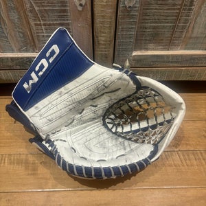 Pro Stock CCM EFlex 7 Pro Goalie Glove 580 Hildeby