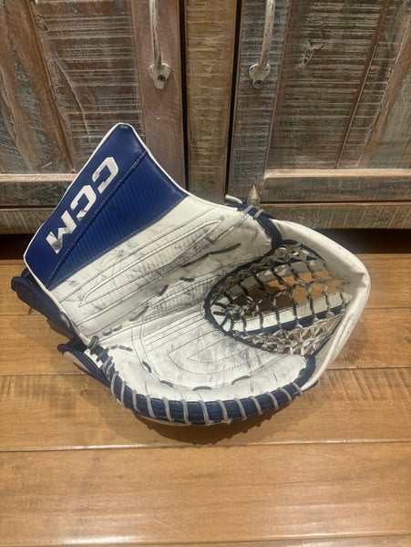 Pro Stock CCM EFlex 7 Pro Goalie Glove 580 Hildeby