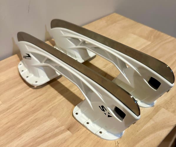 CCM SpeedBlade XS Replacement Skate Holder and STEP Steel Pair Sets 1121