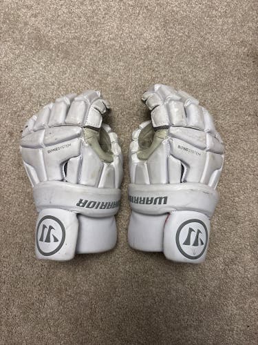 Warrior Burn Lacrosse Gloves Medium (Used)