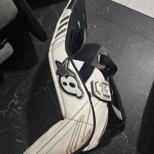 31" 2022 Brian's Intermediate Pro Goalie Leg Pads Pro Stock (Used)