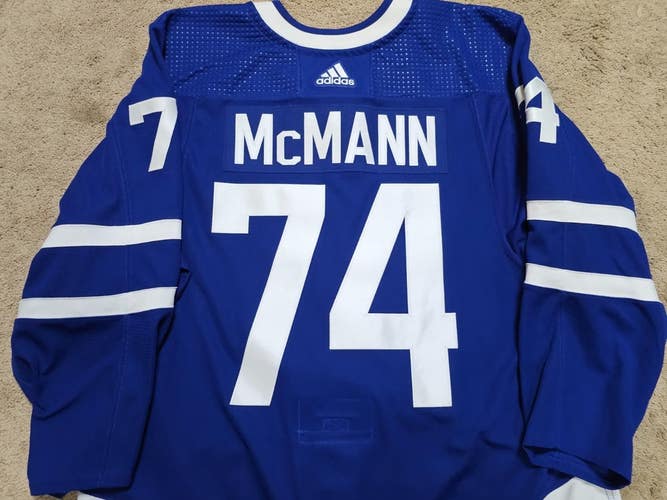 BOBBY MCMANN Rookie 23'24 Toronto Maple Leafs Photomatched Game Worn Jersey blue
