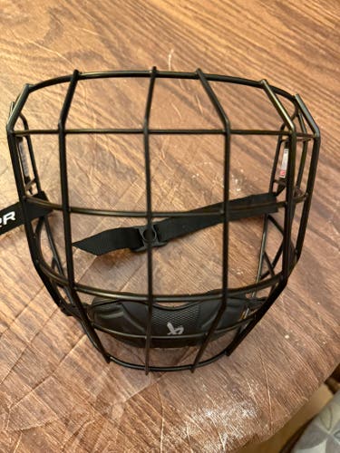 Bauer medium true vision profile II black cage (new)