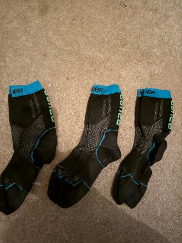 Bauer performance mid-calf socks 3 pairs (Used)