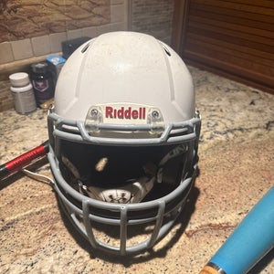 Youth Small Riddell Speed Helmet (Used)