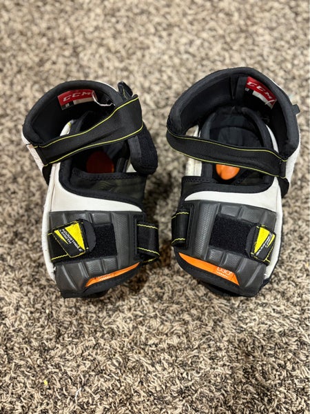 Senior Medium CCM Tacks Pro Elbow Pads Pro Stock (Used)