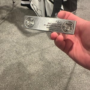 Unisex Scotty Cameron Super Select Newport 2 Blade Right Handed Putter 35"