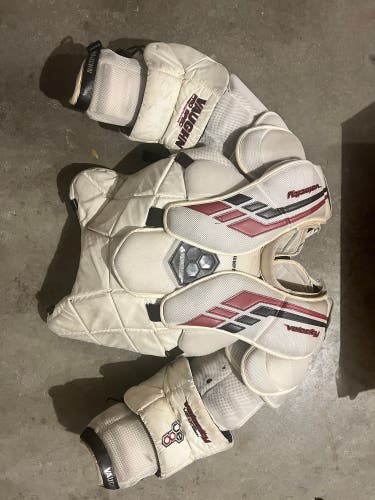 XL Vaughn Velocity VE8 Pro Goalie Chest Protector Pro Stock