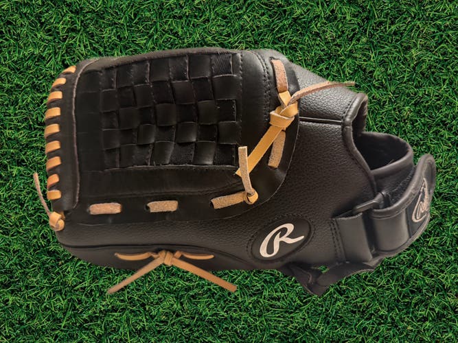SidelineSwap Listing: Rawlings RSB 13” Softball Glove – Basket Web – Just Conditioned – Excellent