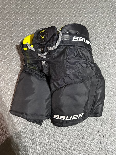 Youth Medium Bauer Supreme Mach Hockey Pants (Used)
