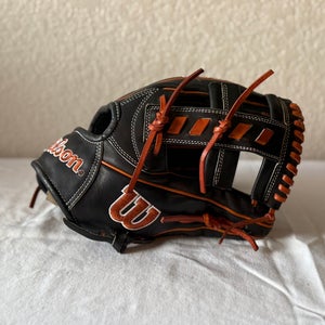 Infield RH Wilson A2000 1716 Baseball Glove 11.5" (Used)