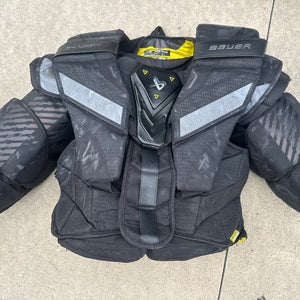 Large Bauer Shadow Goalie Chest Protector (Used)