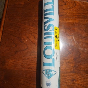 Louisville Slugger Kryo Composiste Bat (-10) 22 oz 32" (New)